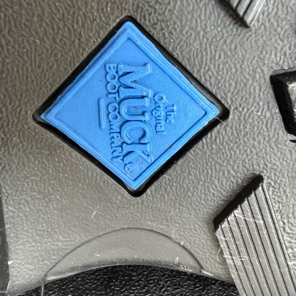 Muck Boots Element Rubber Boots Kids size 4 - Picture 7 of 8